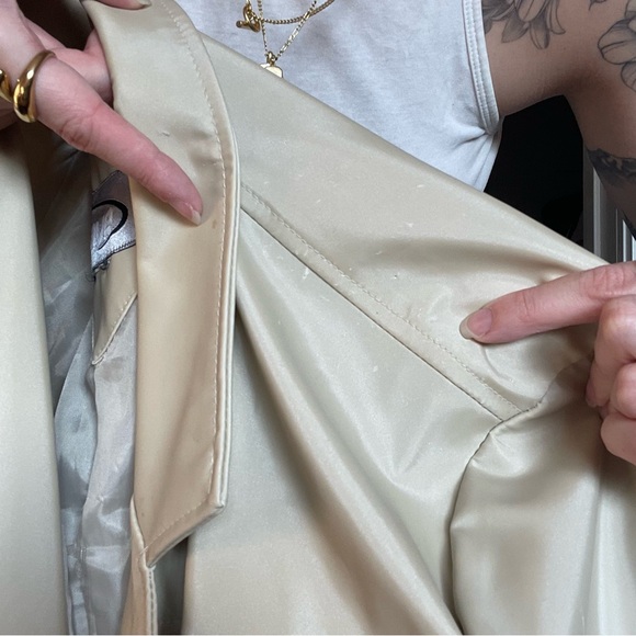 Vintage Trench Coat - Picture 7 of 7